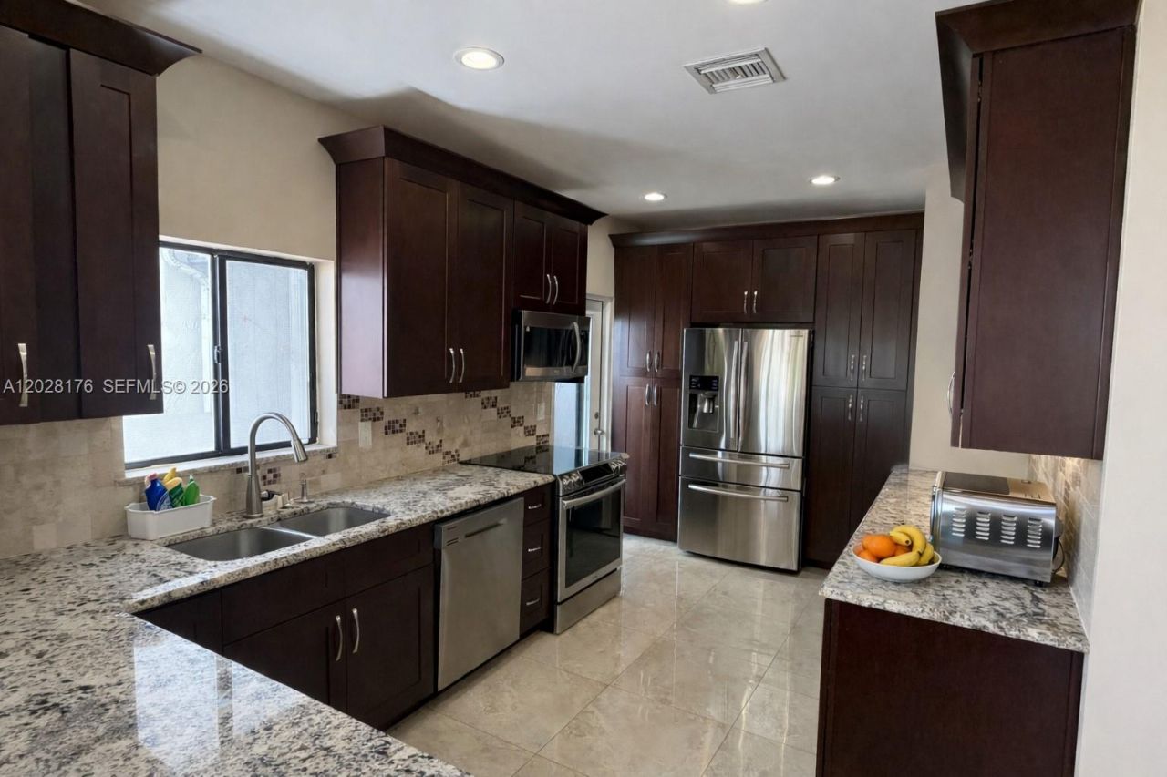 21719 Cromwell Cir , Boca Raton, FL 33486 Photo