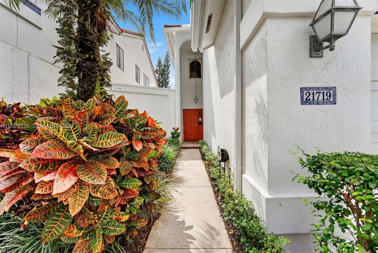 21719 Cromwell Cir , Boca Raton, FL 33486 Photo
