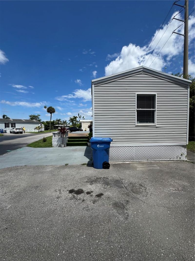 5015 SW 29 Street #60-8 , Davie, FL 33312 Photo