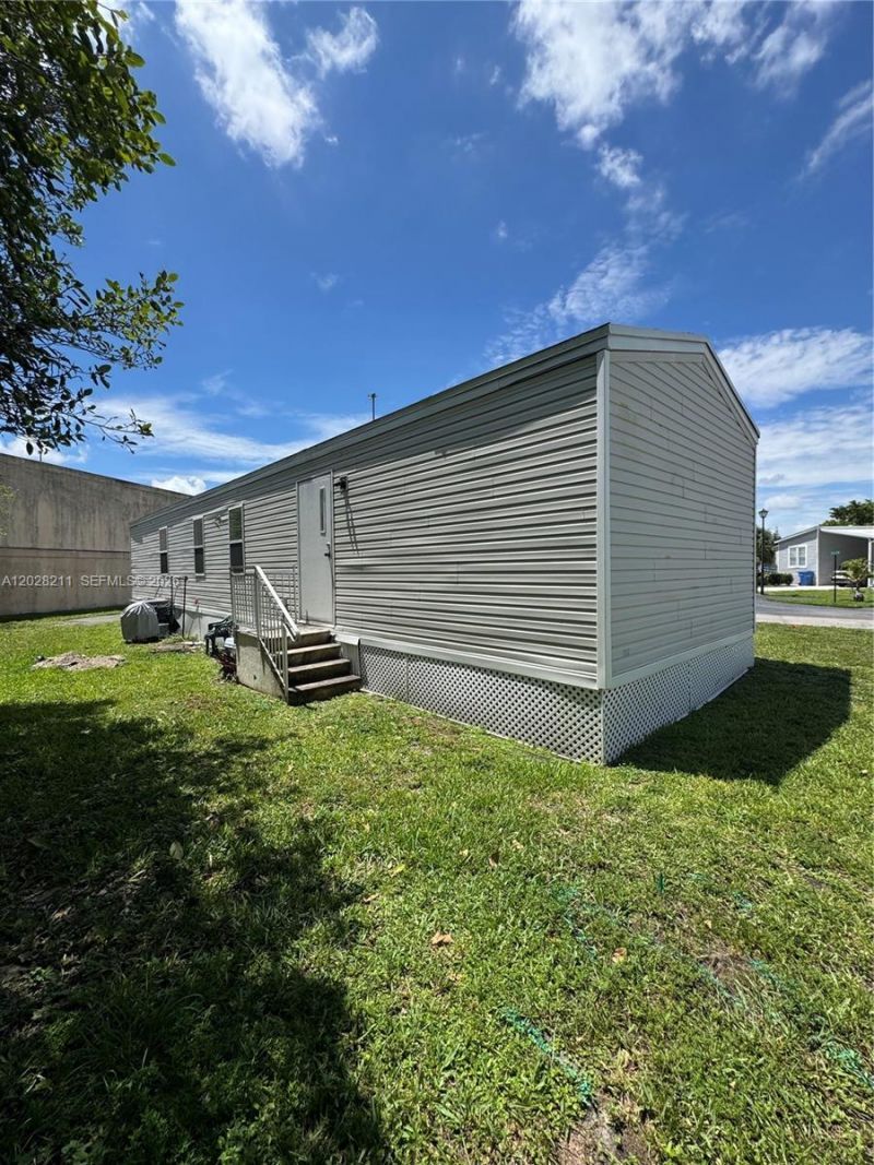 5015 SW 29 Street #60-8 , Davie, FL 33312 Photo