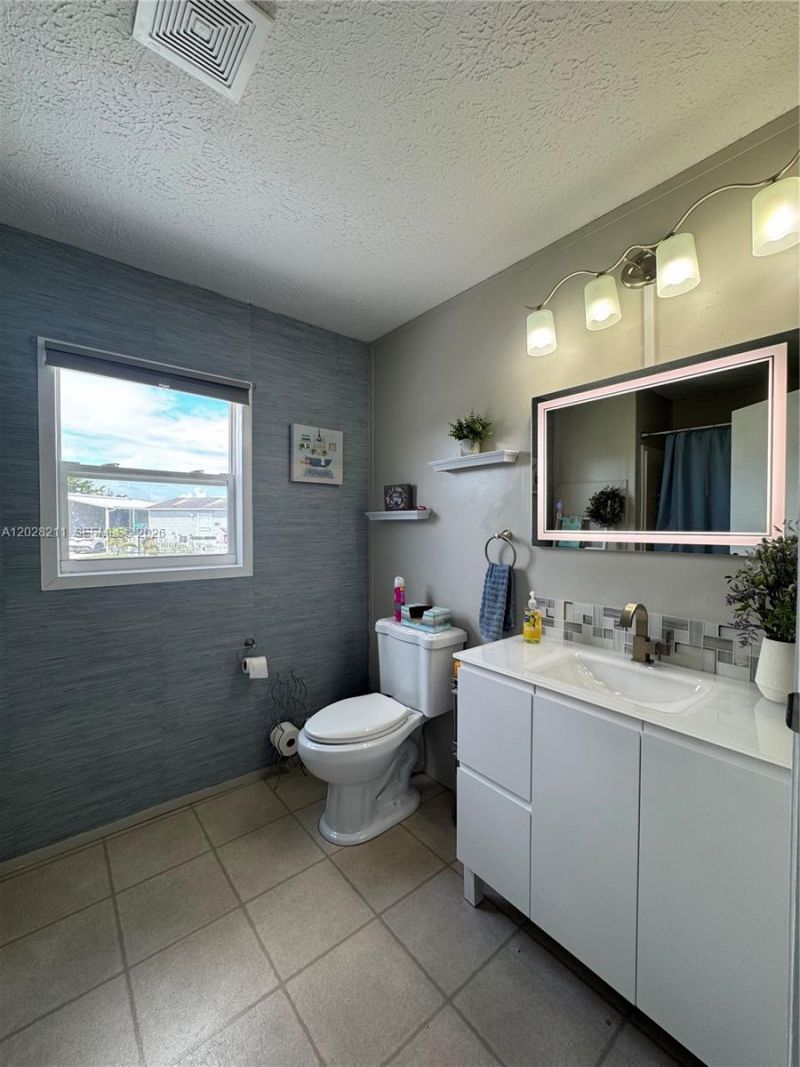 5015 SW 29 Street #60-8 , Davie, FL 33312 Photo
