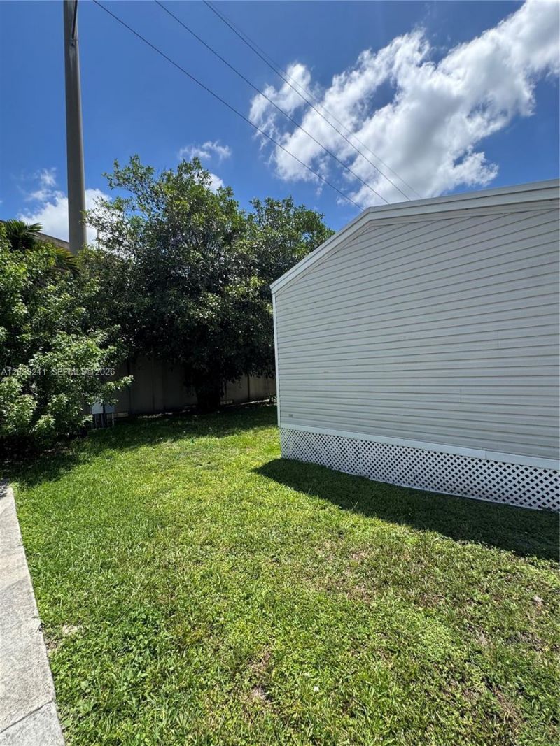 5015 SW 29 Street #60-8 , Davie, FL 33312 Photo