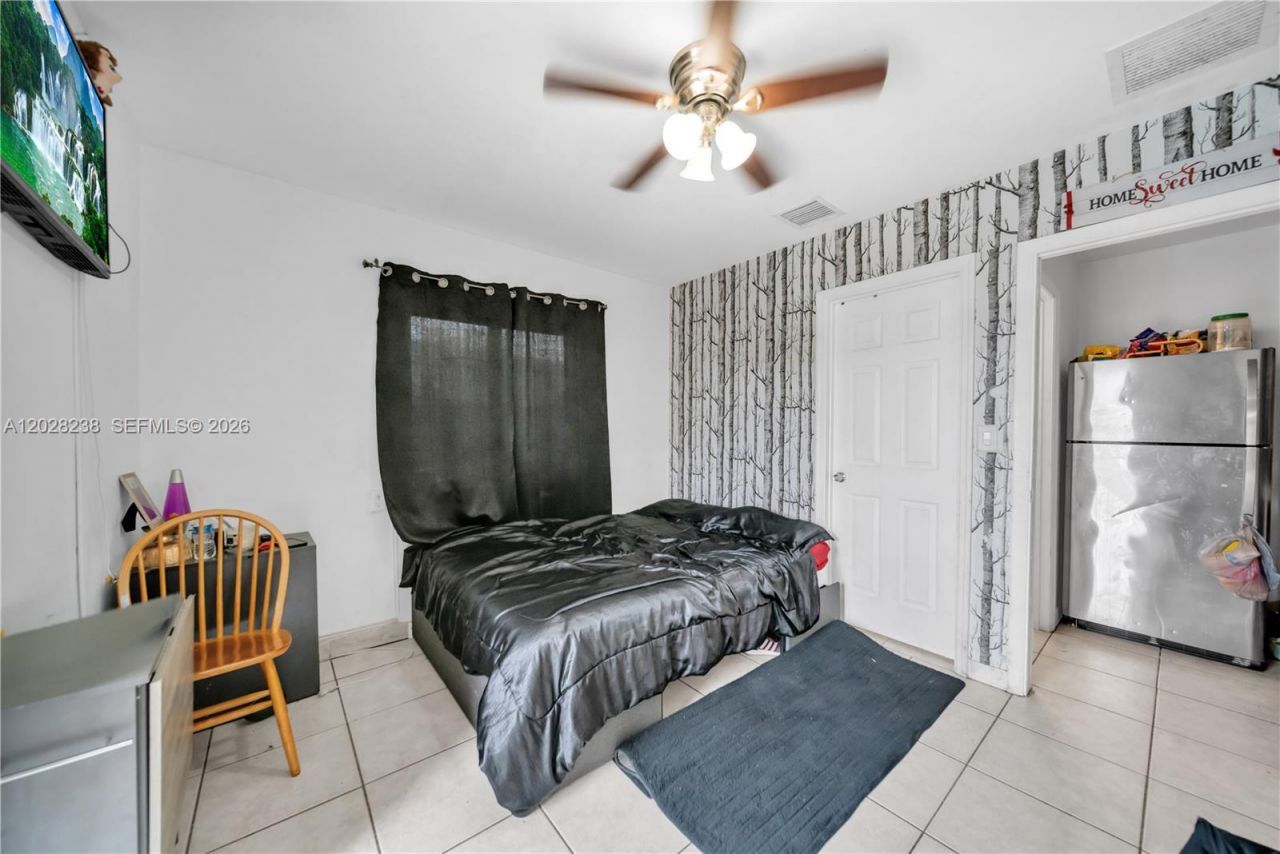 7929 NW 36th Ct , Miami, FL 33147 Photo