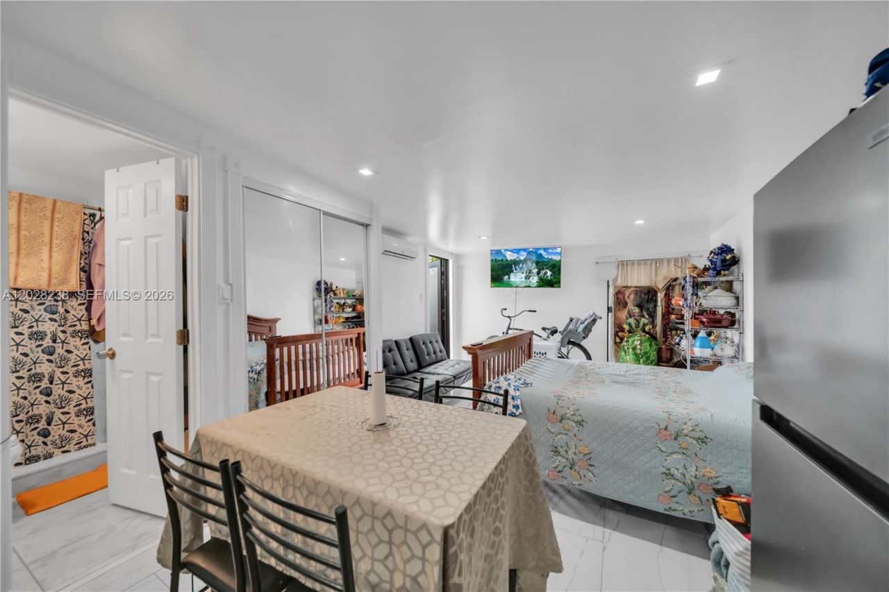 7929 NW 36th Ct , Miami, FL 33147 Photo