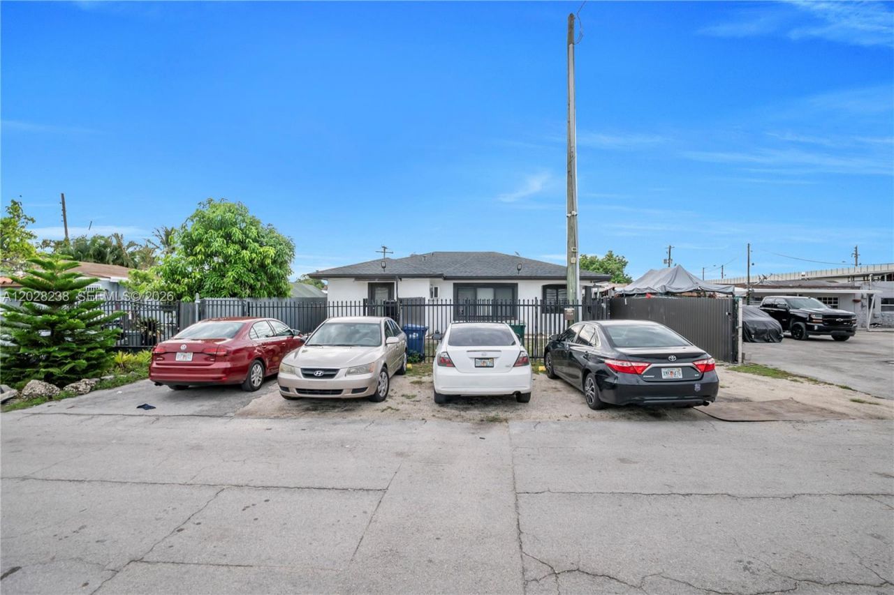 7929 NW 36th Ct , Miami, FL 33147 Photo