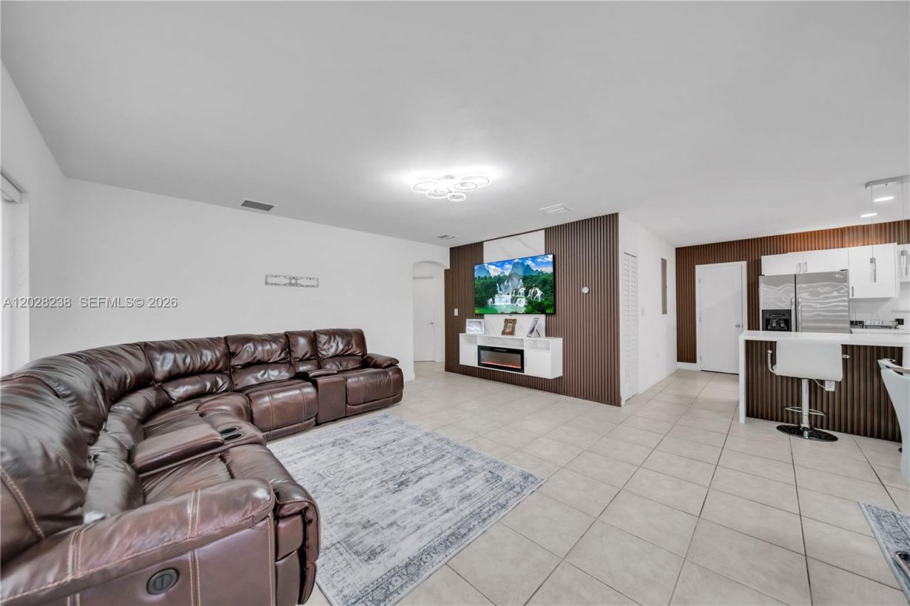 7929 NW 36th Ct , Miami, FL 33147 Photo