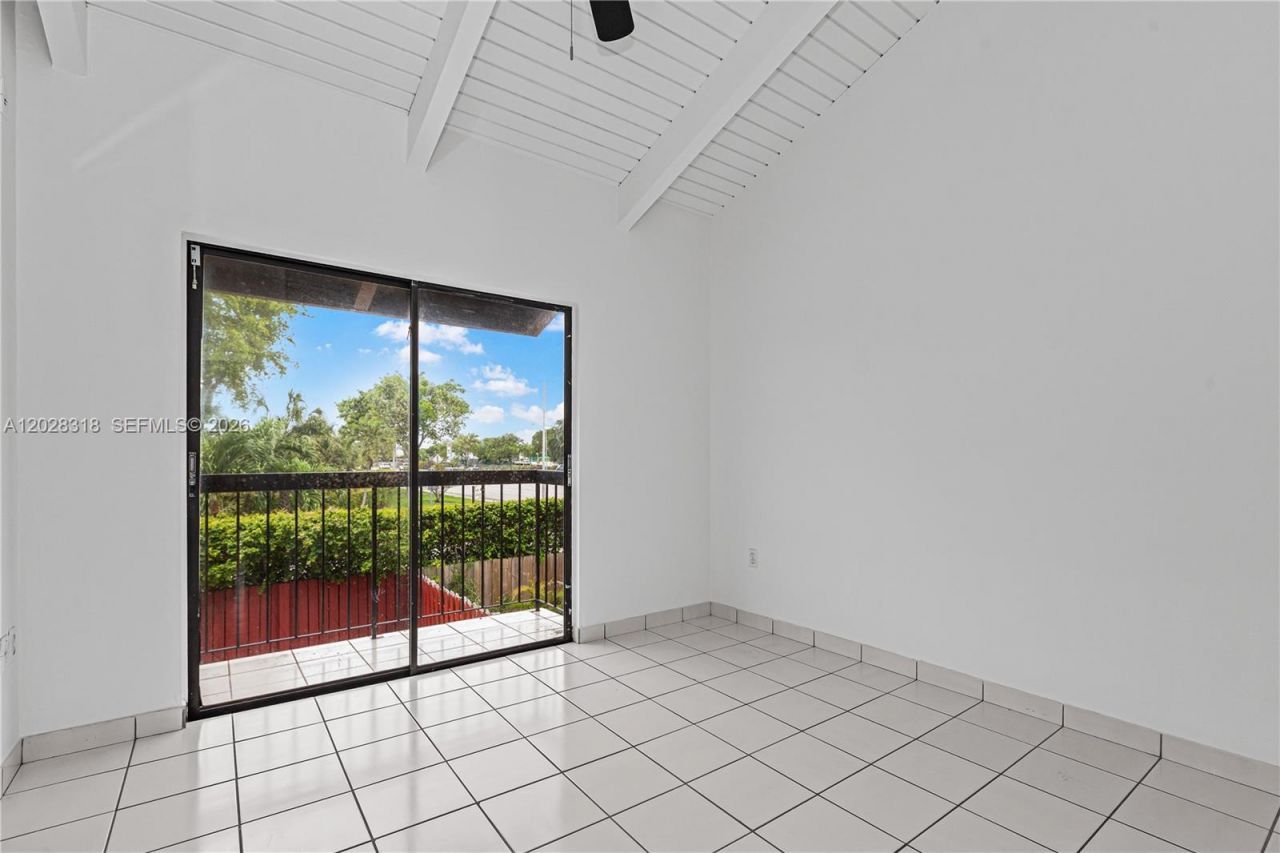 1923 SW 107th Ave , Unit 103, Miami, FL 33165 Photo