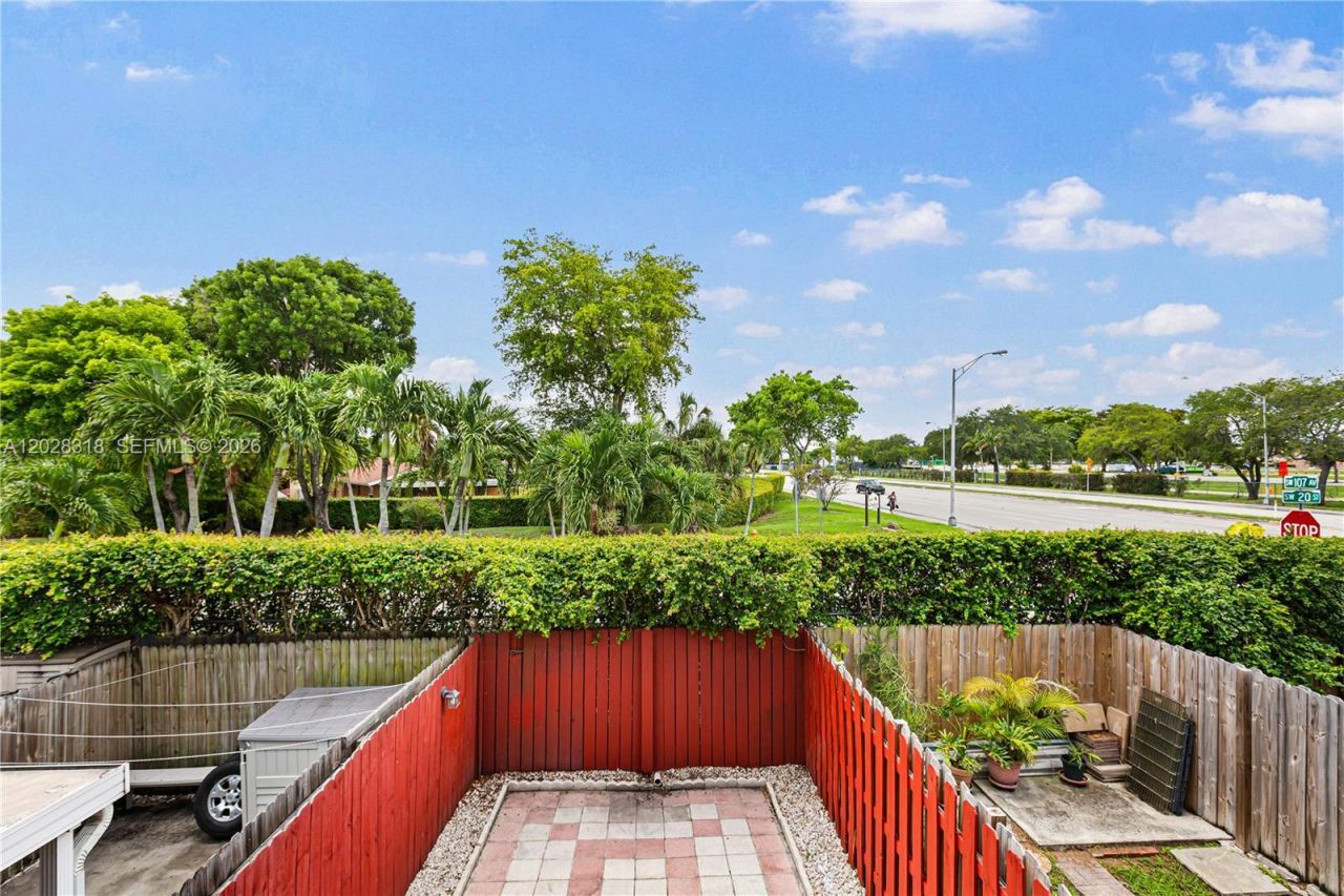 1923 SW 107th Ave , Unit 103, Miami, FL 33165 Photo
