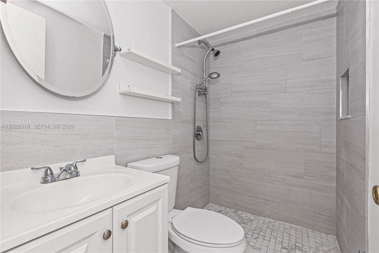 1923 SW 107th Ave , Unit 103, Miami, FL 33165 Photo