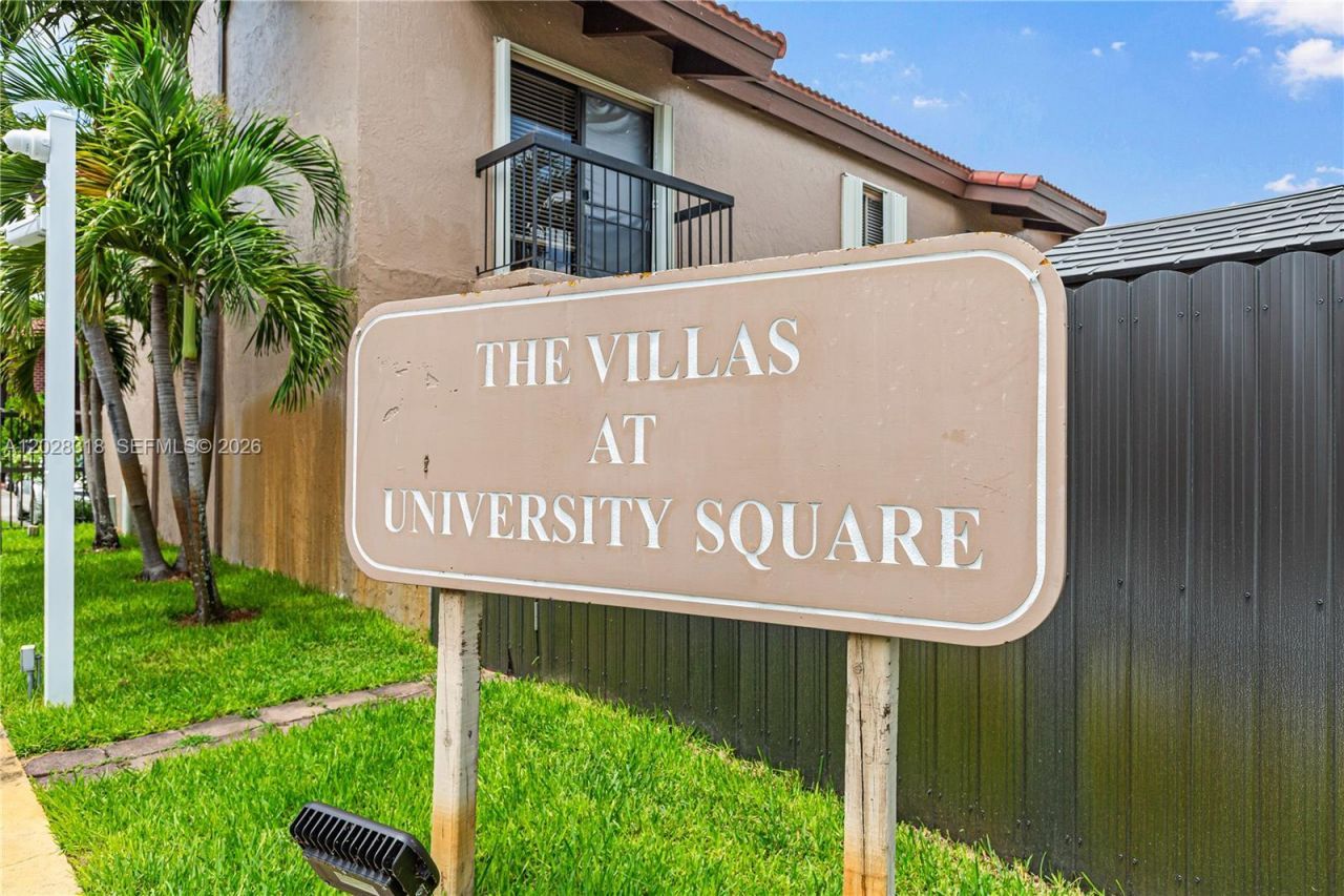 1923 SW 107th Ave , Unit 103, Miami, FL 33165 Photo