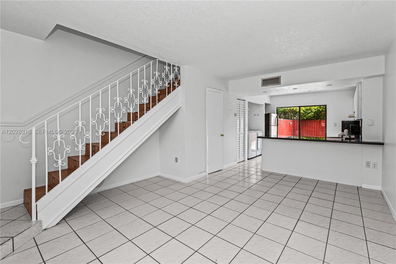 1923 SW 107th Ave , Unit 103, Miami, FL 33165 Photo