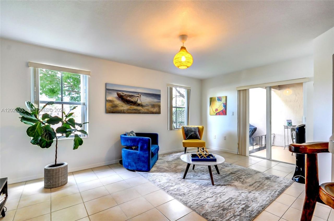 16600 SW 47th Ter, Miami, FL 33185 Photo