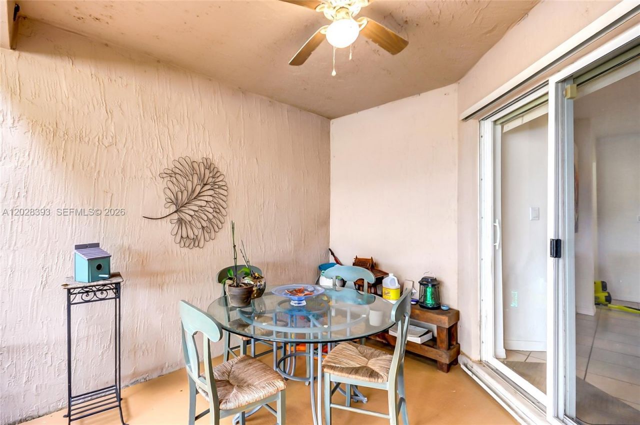 16600 SW 47th Ter, Miami, FL 33185 Photo