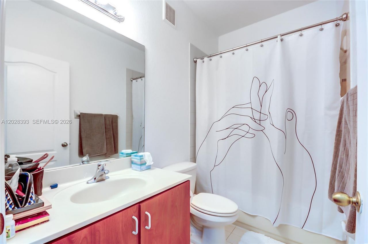 16600 SW 47th Ter, Miami, FL 33185 Photo