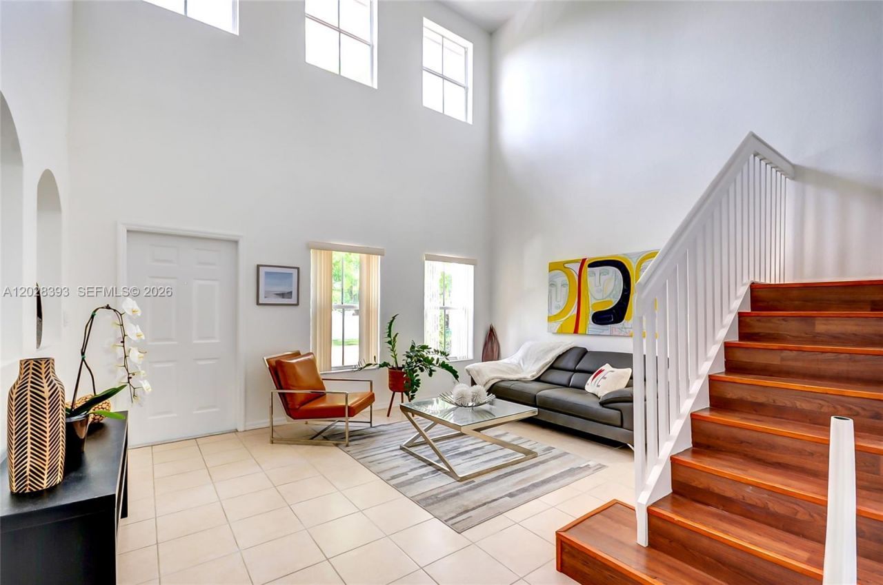 16600 SW 47th Ter, Miami, FL 33185 Photo