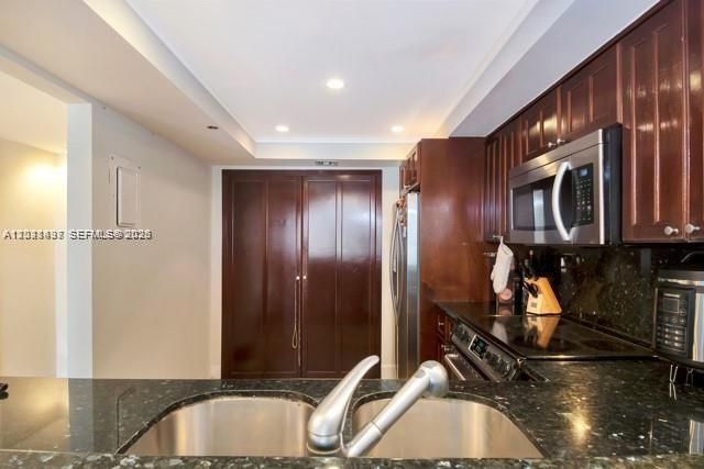 555 NE 15th St, Unit 16H, Miami, FL 33132 Photo