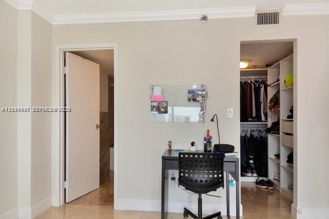 555 NE 15th St, Unit 16H, Miami, FL 33132 Photo