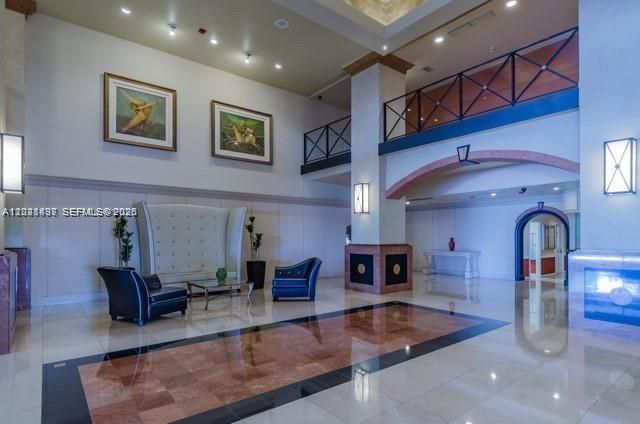 555 NE 15th St, Unit 16H, Miami, FL 33132 Photo