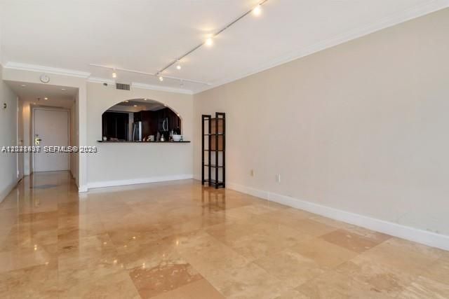 555 NE 15th St, Unit 16H, Miami, FL 33132 Photo