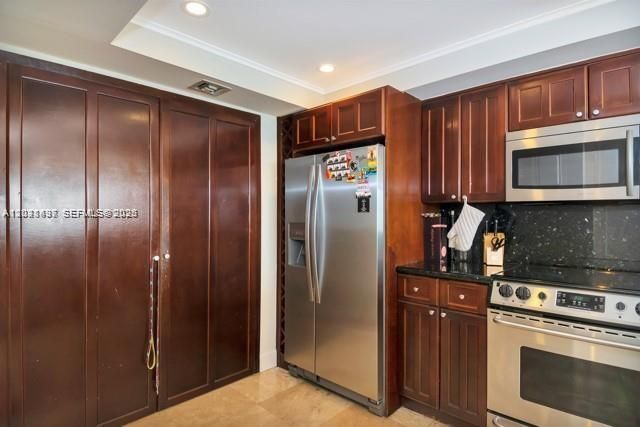 555 NE 15th St, Unit 16H, Miami, FL 33132 Photo
