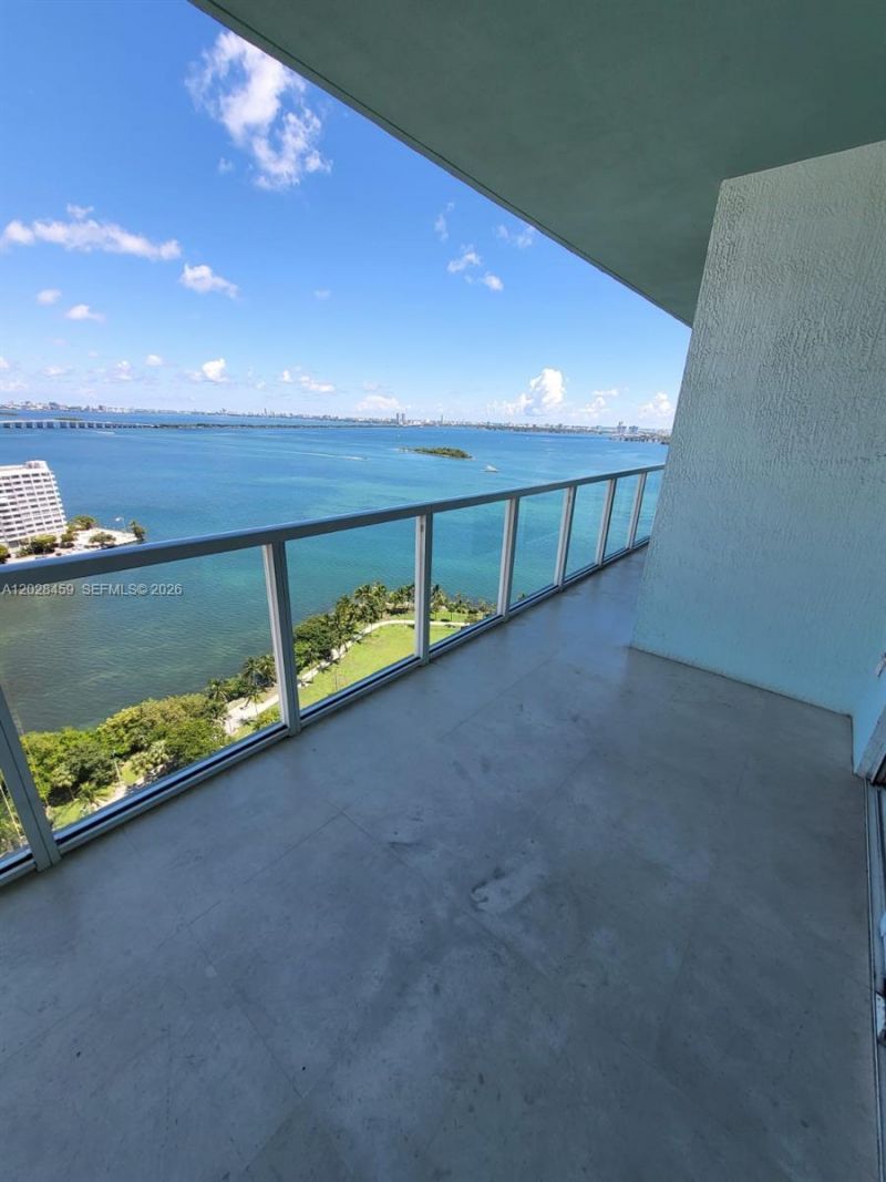 1900 N Bayshore Dr , Unit 2415, Miami, FL 33132 Photo