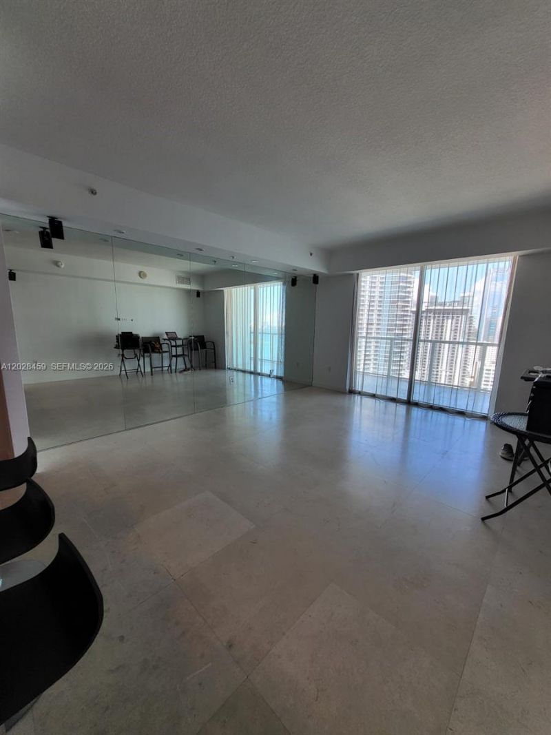 1900 N Bayshore Dr , Unit 2415, Miami, FL 33132 Photo