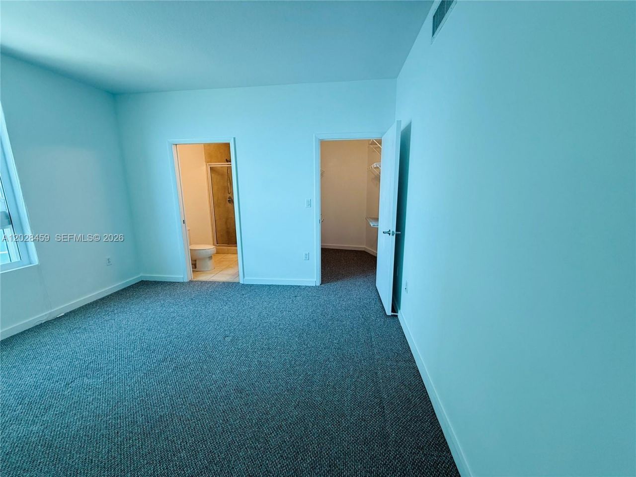 1900 N Bayshore Dr , Unit 2415, Miami, FL 33132 Photo