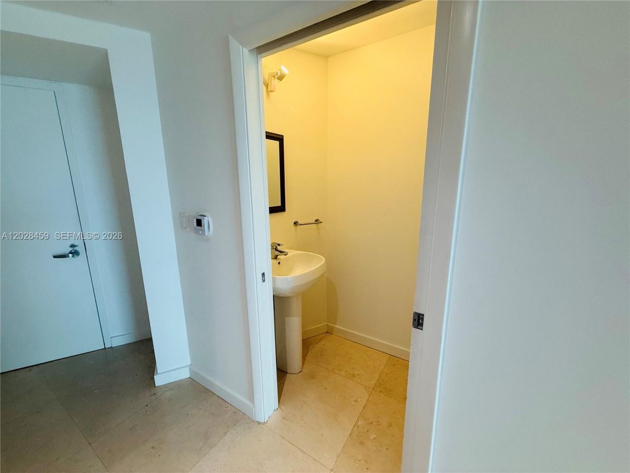 1900 N Bayshore Dr , Unit 2415, Miami, FL 33132 Photo