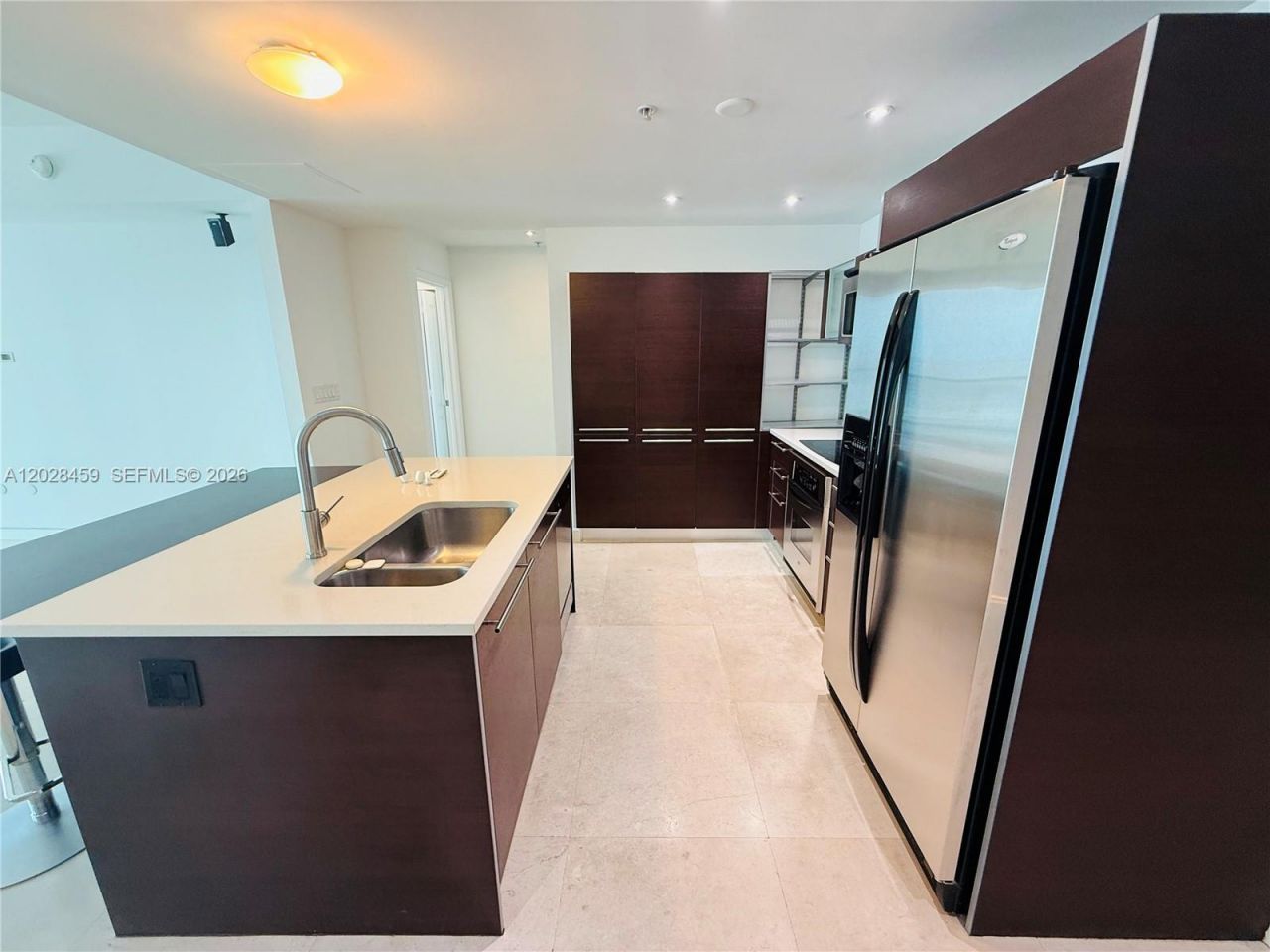 1900 N Bayshore Dr , Unit 2415, Miami, FL 33132 Photo