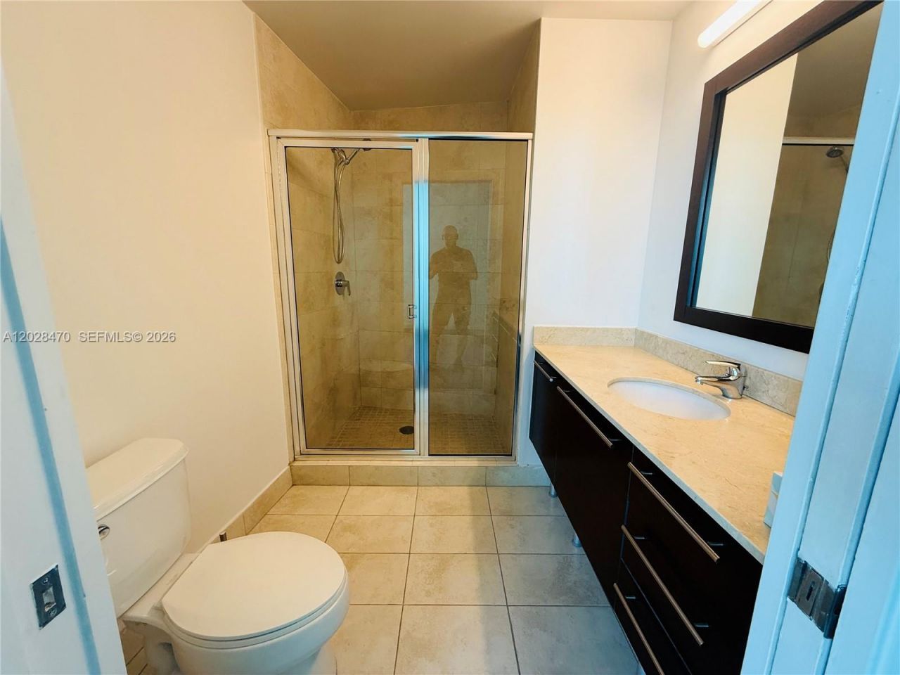 1900 N Bayshore Dr, Unit 2415, Miami, FL 33132 Photo