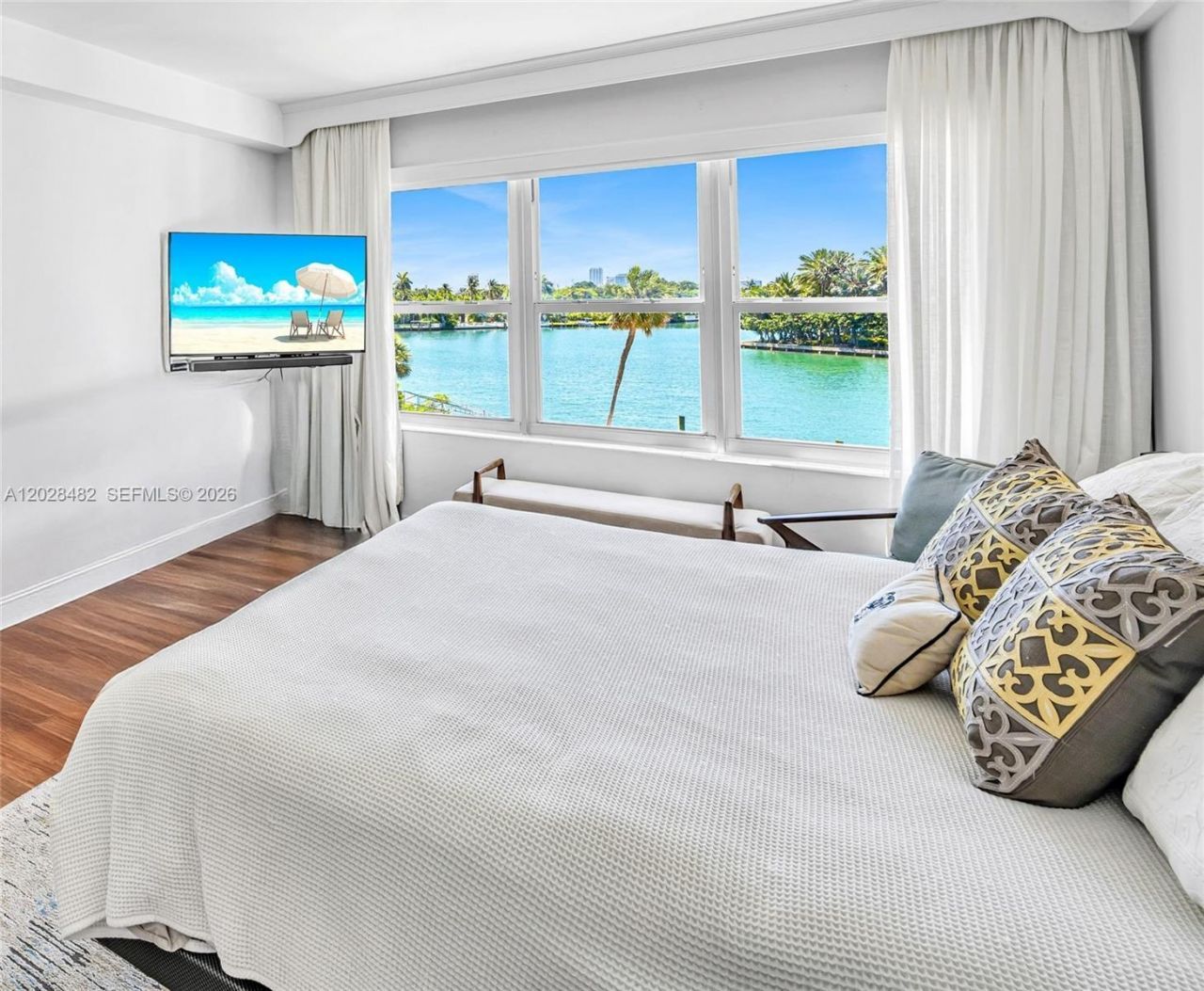 9102 W Bay Harbor Dr , Unit 3-C, Bay Harbor Islands, FL 33154 Photo