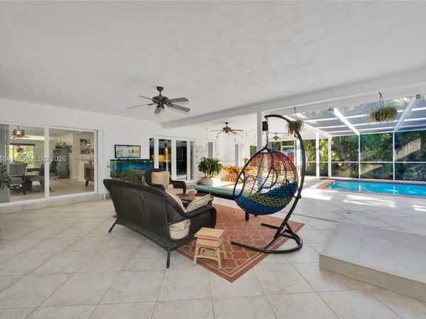 6970 SW 124th St , Pinecrest, FL 33156