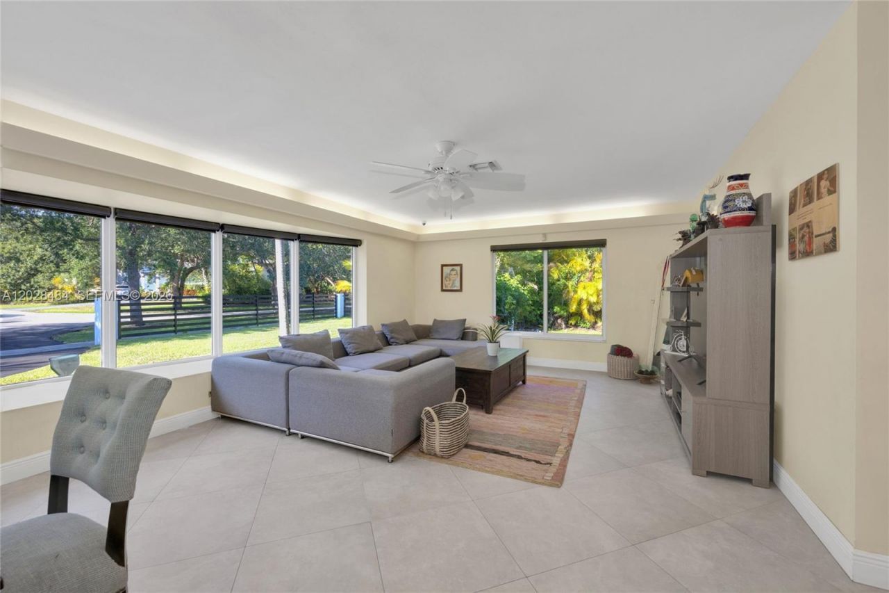 6970 SW 124th St , Pinecrest, FL 33156 Photo