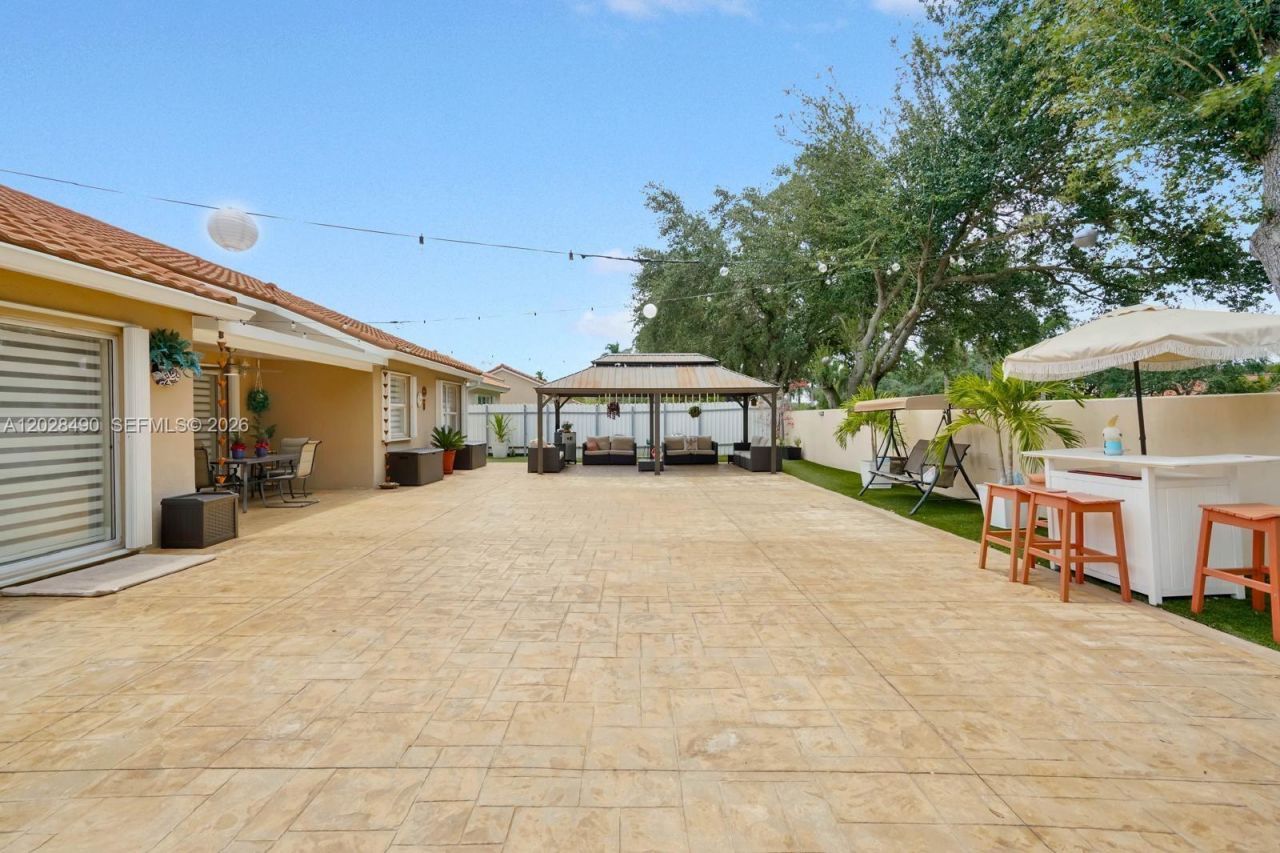 1910 SW 135th Way , Miramar, FL 33027 Photo
