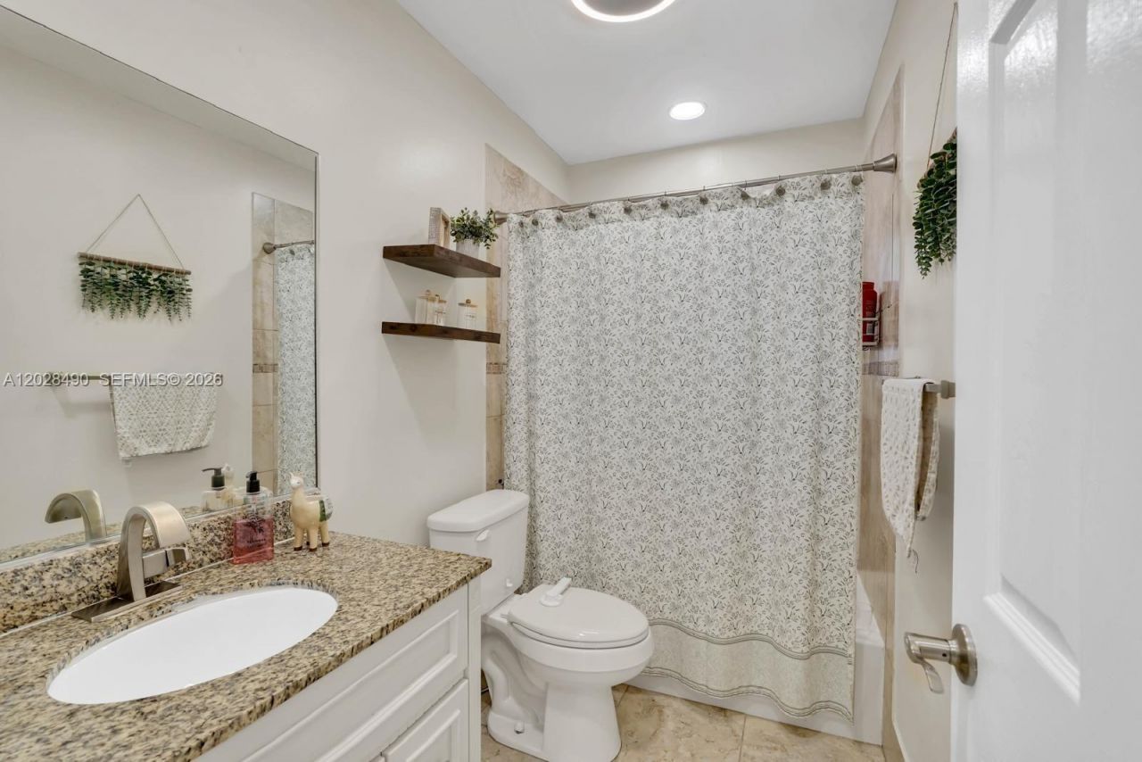 1910 SW 135th Way , Miramar, FL 33027 Photo