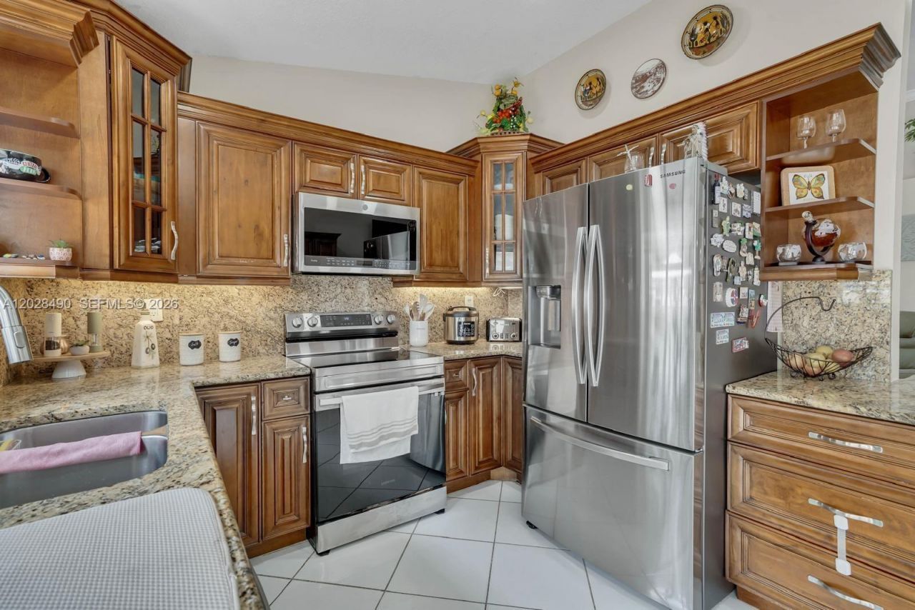 1910 SW 135th Way , Miramar, FL 33027 Photo