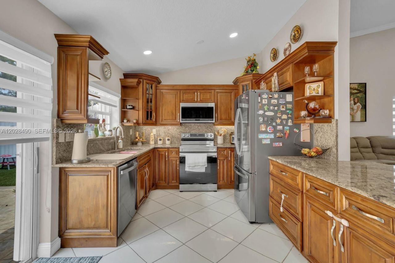 1910 SW 135th Way , Miramar, FL 33027 Photo