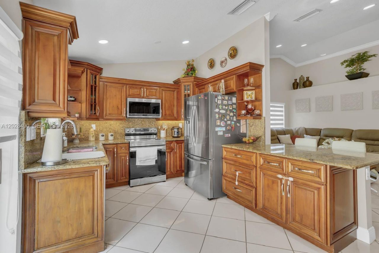 1910 SW 135th Way , Miramar, FL 33027 Photo