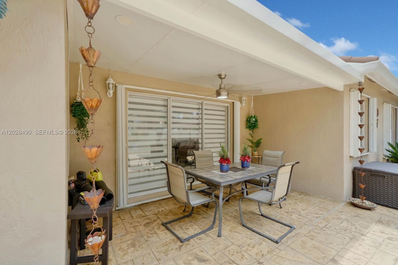 1910 SW 135th Way , Miramar, FL 33027 Photo