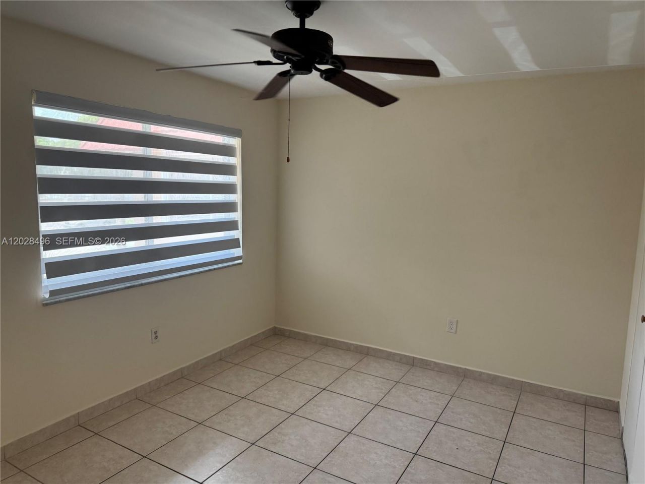 7033 NW 169th St, Hialeah, FL 33015 Photo