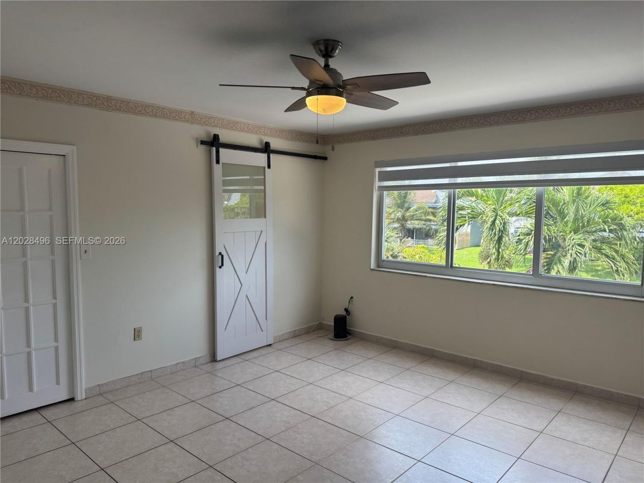 7033 NW 169th St, Hialeah, FL 33015 Photo