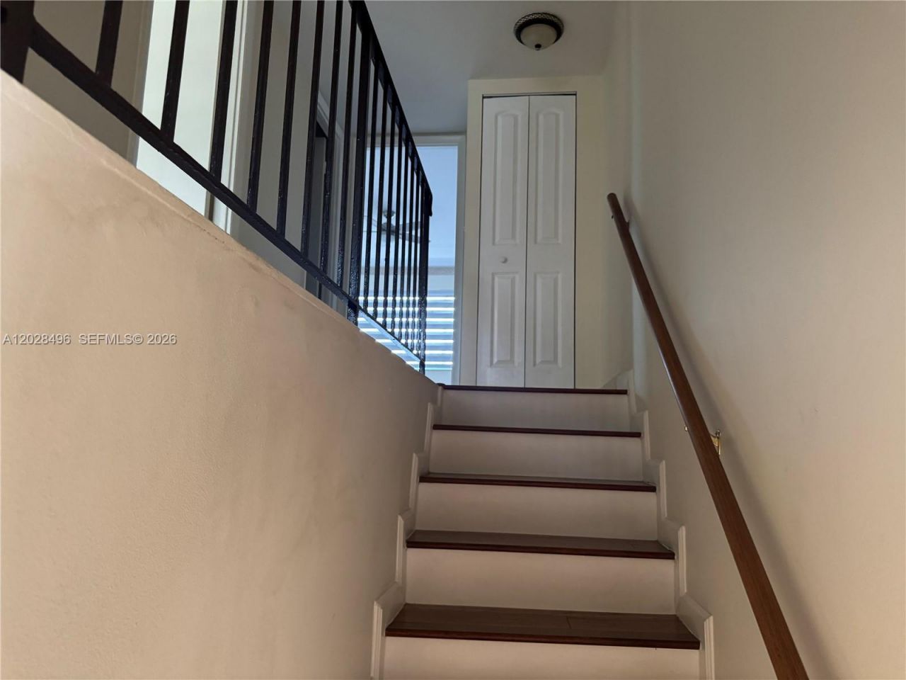 7033 NW 169th St, Hialeah, FL 33015 Photo