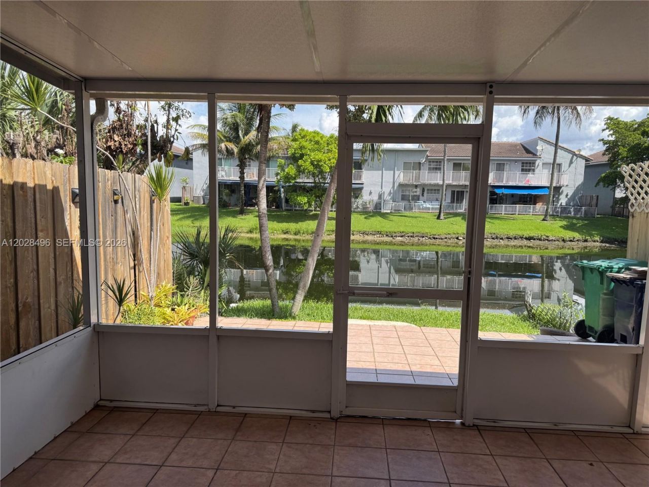 7033 NW 169th St, Hialeah, FL 33015 Photo