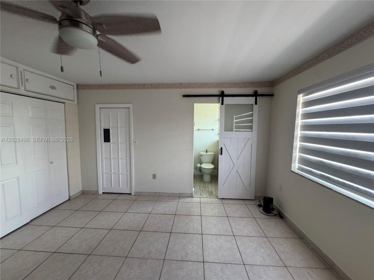 7033 NW 169th St, Hialeah, FL 33015 Photo