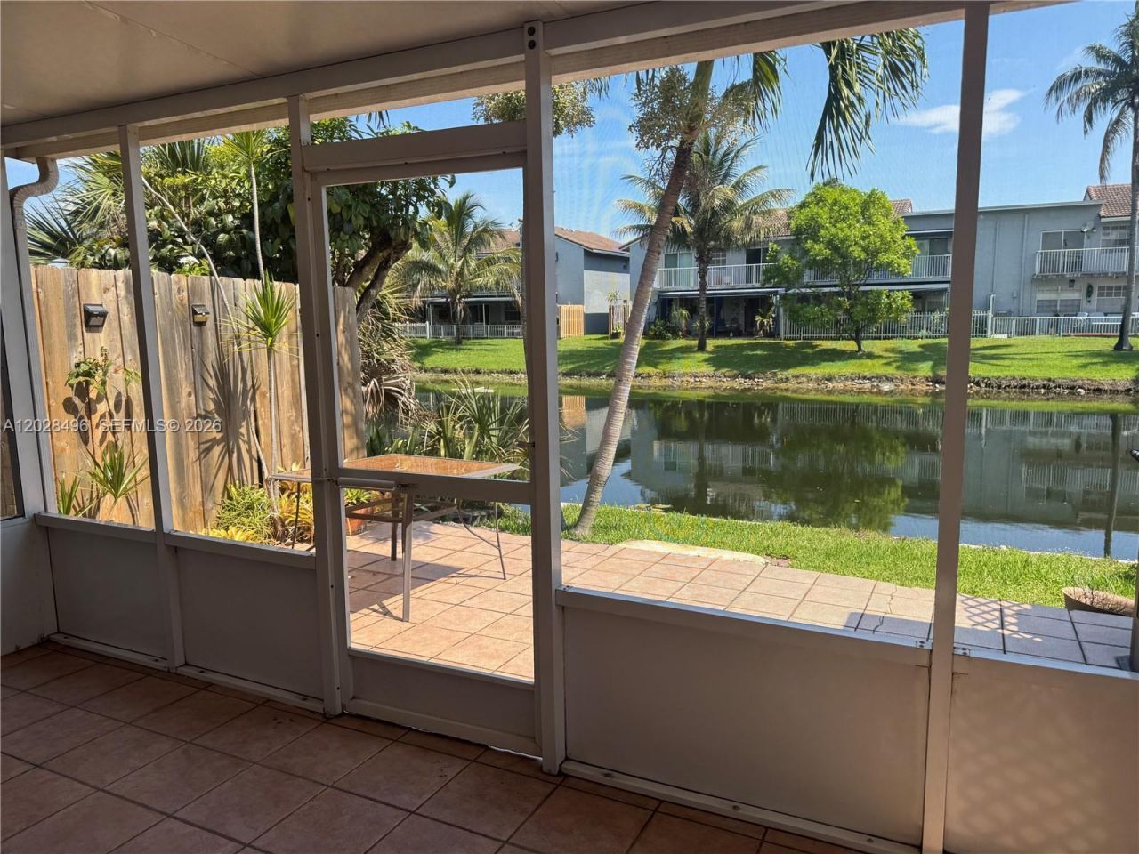 7033 NW 169th St, Hialeah, FL 33015 Photo