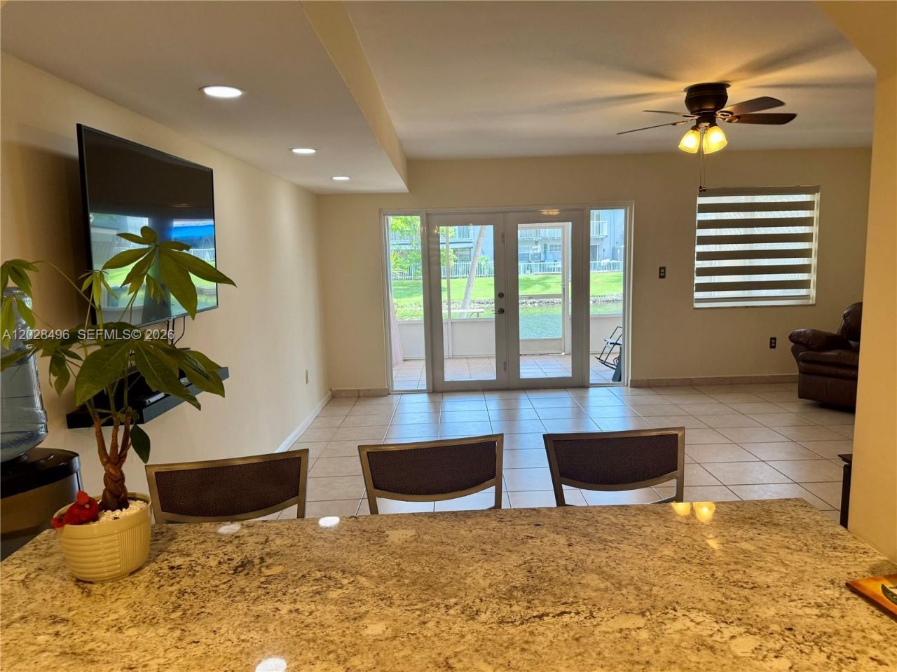 7033 NW 169th St, Hialeah, FL 33015 Photo