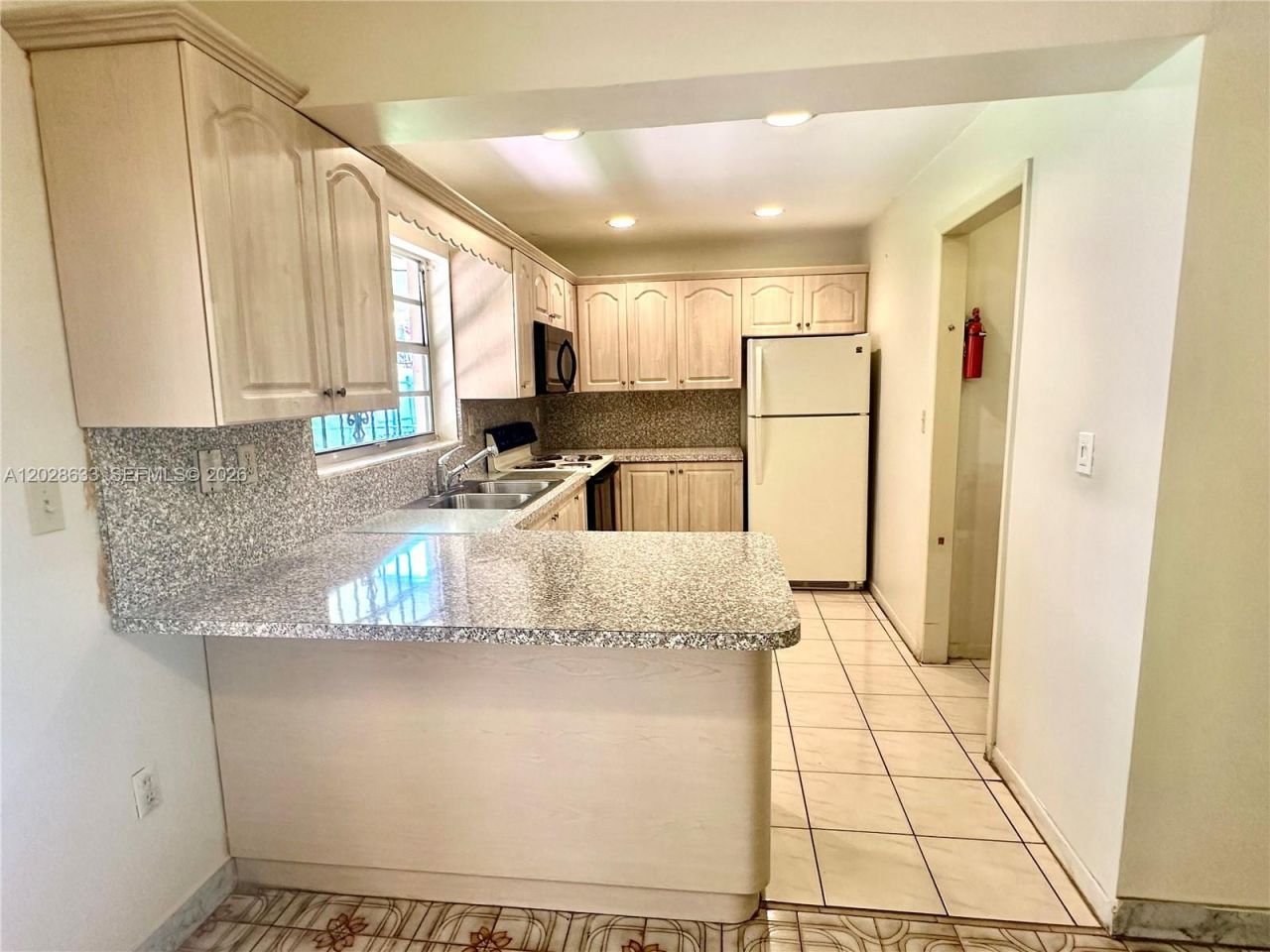 900 SW 104th Ave , Unit 2-5B, Miami, FL 33174 Photo