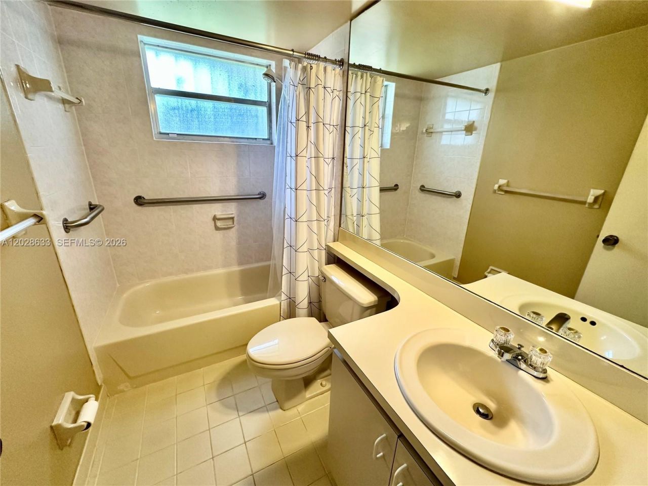 900 SW 104th Ave , Unit 2-5B, Miami, FL 33174 Photo