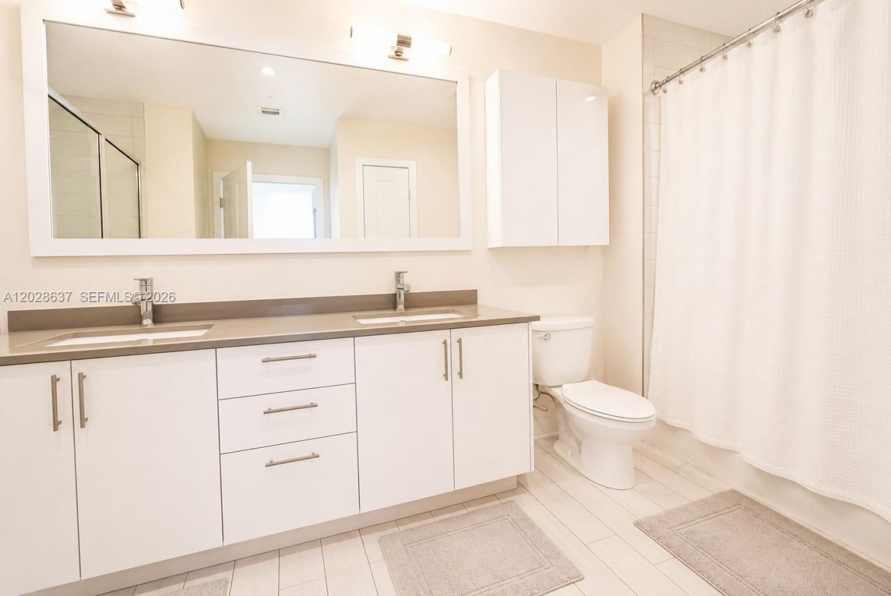 999 SW 1st Ave , Unit 2112, Miami, FL 33130 Photo