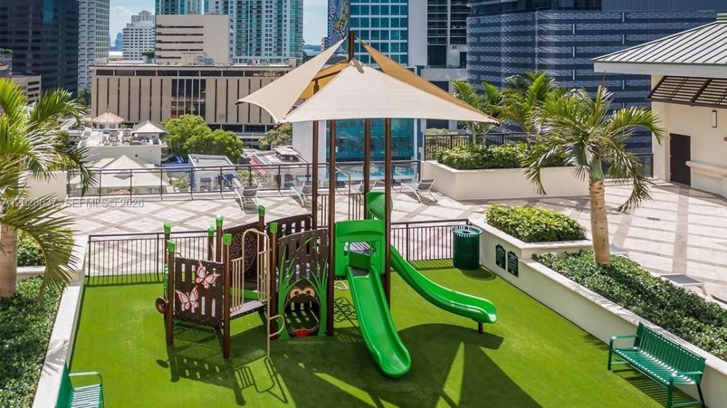 999 SW 1st Ave , Unit 2112, Miami, FL 33130 Photo